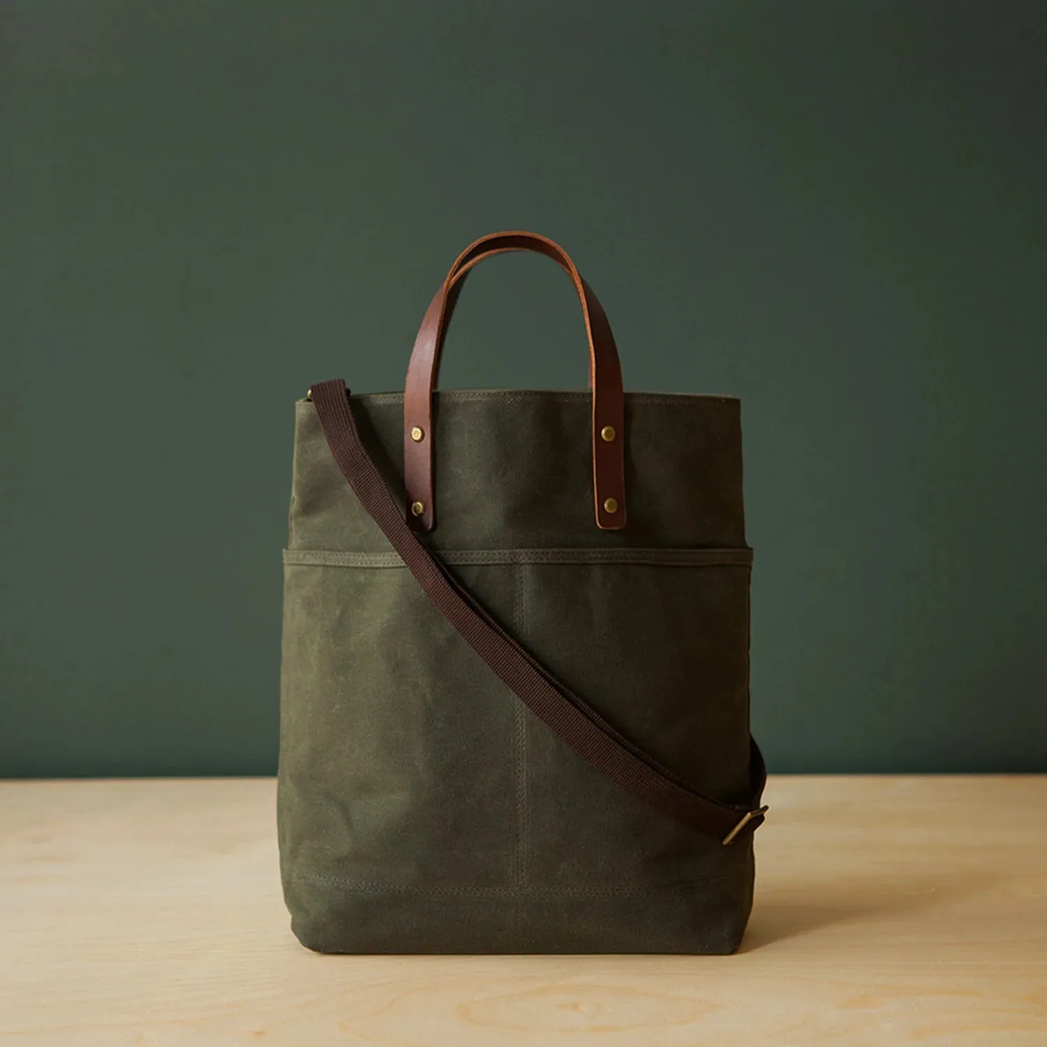 2 Way Tote Waxed Canvas OliveGreen