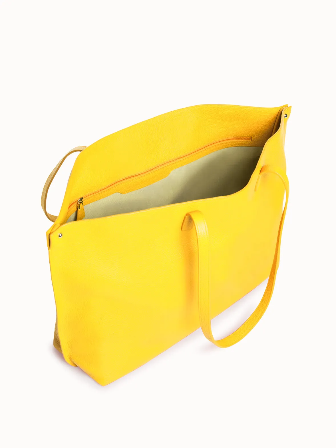 Ai Medium Shoulder Tote