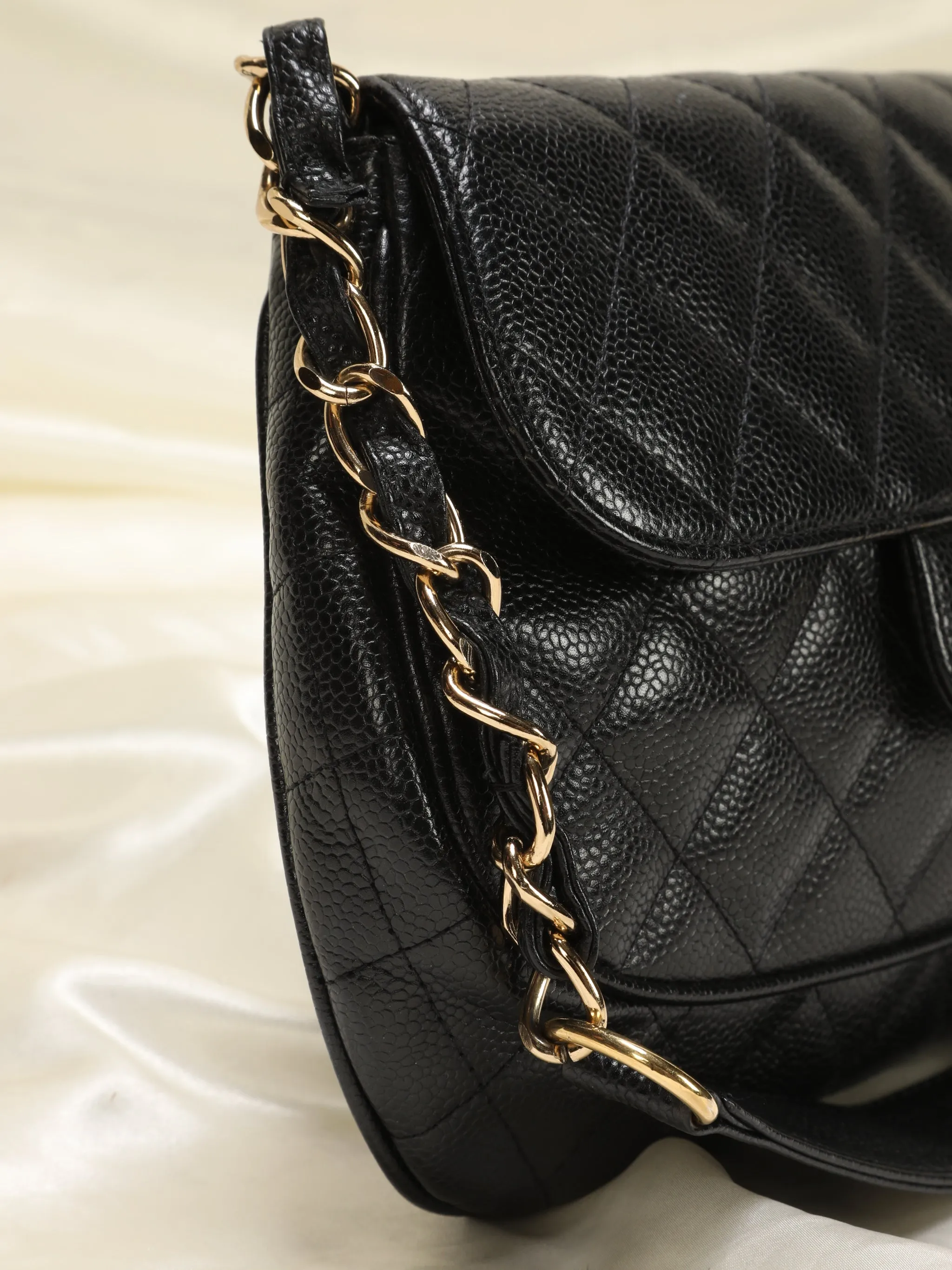 Extremely Rare CL Caviar Shoulder Bag