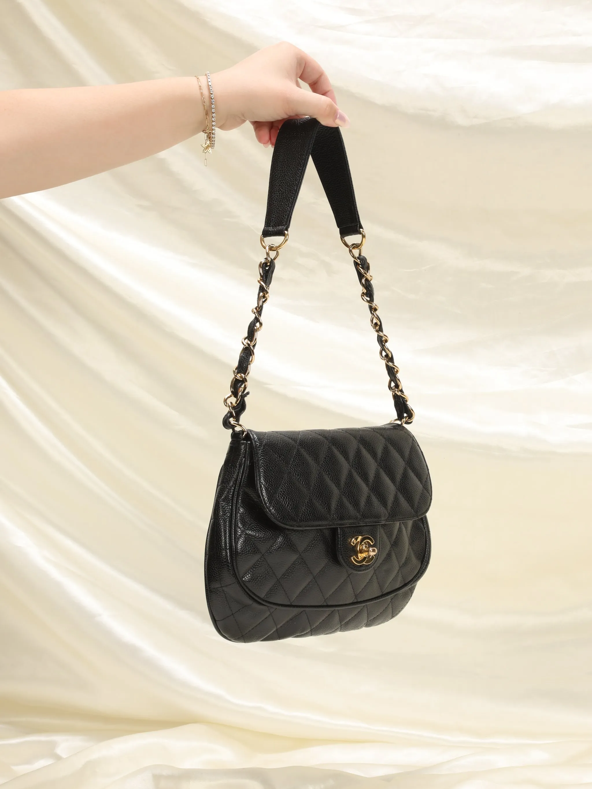 Extremely Rare CL Caviar Shoulder Bag