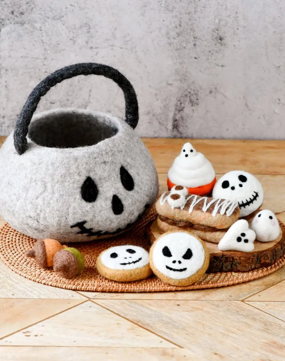 Felt Spooky Ghost (Trick or Treat) Grazing Set - Tara Treasures