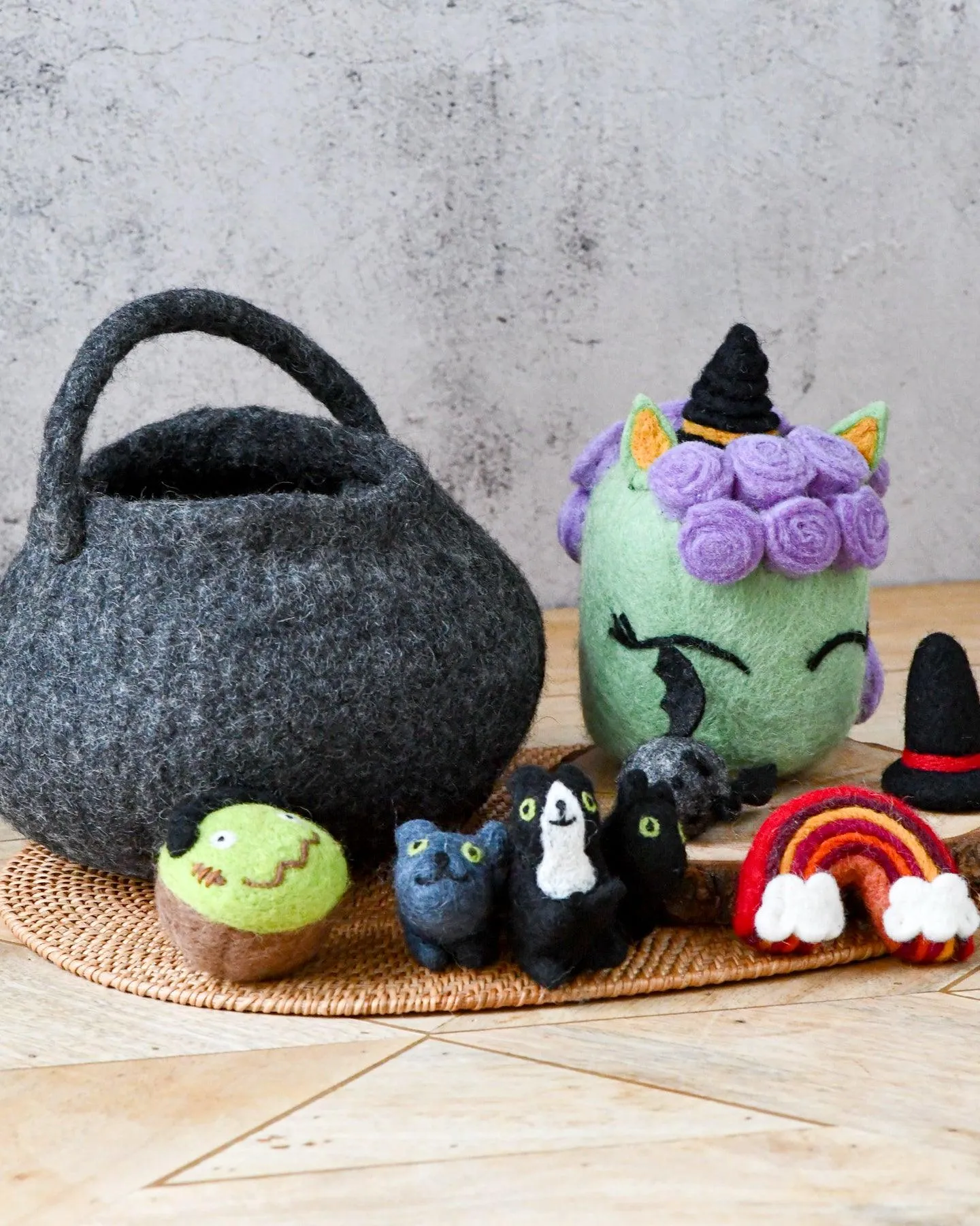 Felt Witches (Trick-Or-Treat) Grazing Set