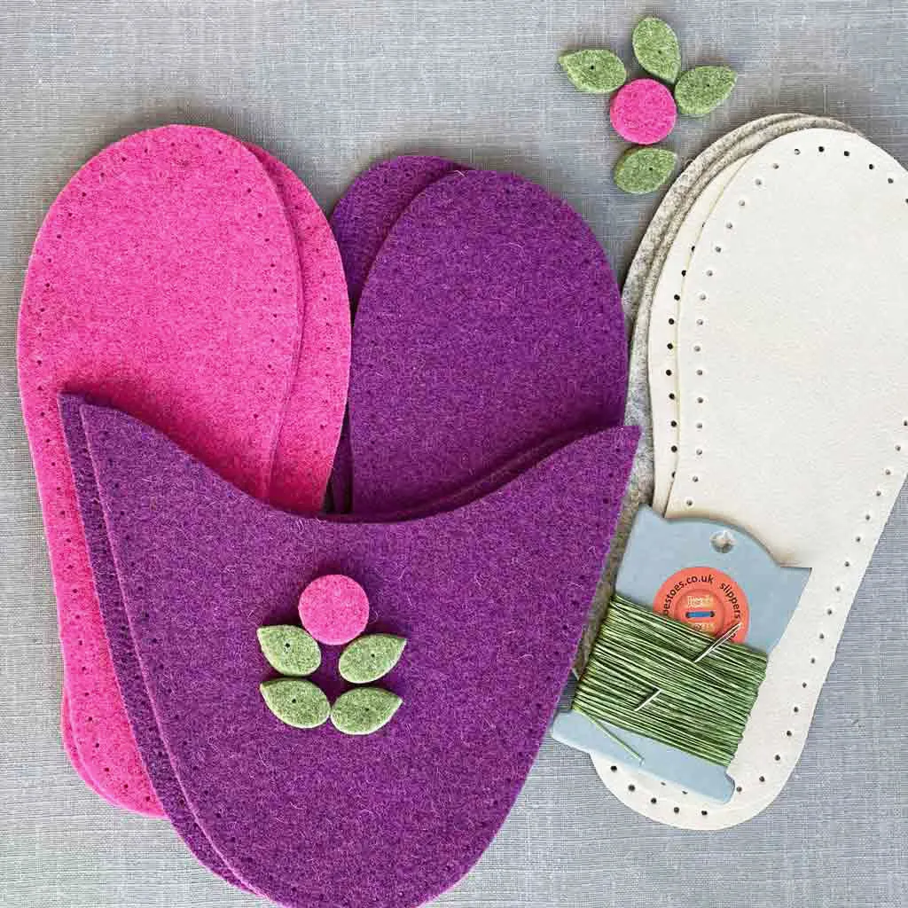 Flora Felt Slipper Kit