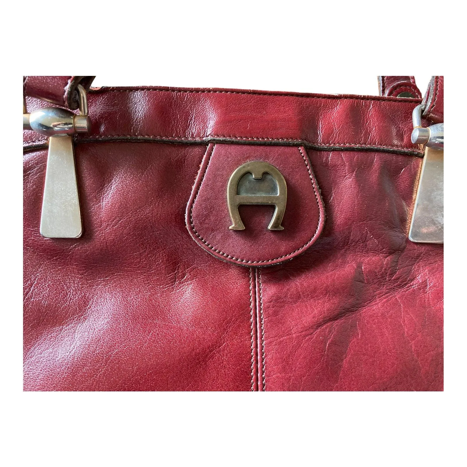 Genne Aigner Handmade Leather Burgundy Handbag