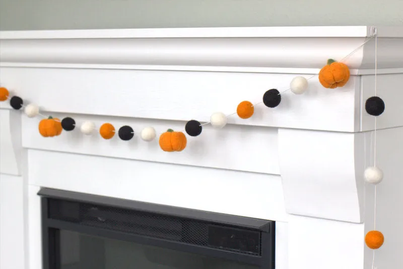 Halloween Pumpkin Garland- Orange & Black