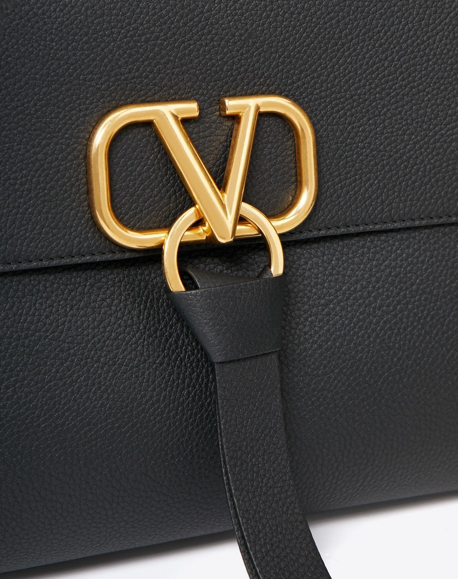 Medium Vring Grainy Calfskin Chain Bag