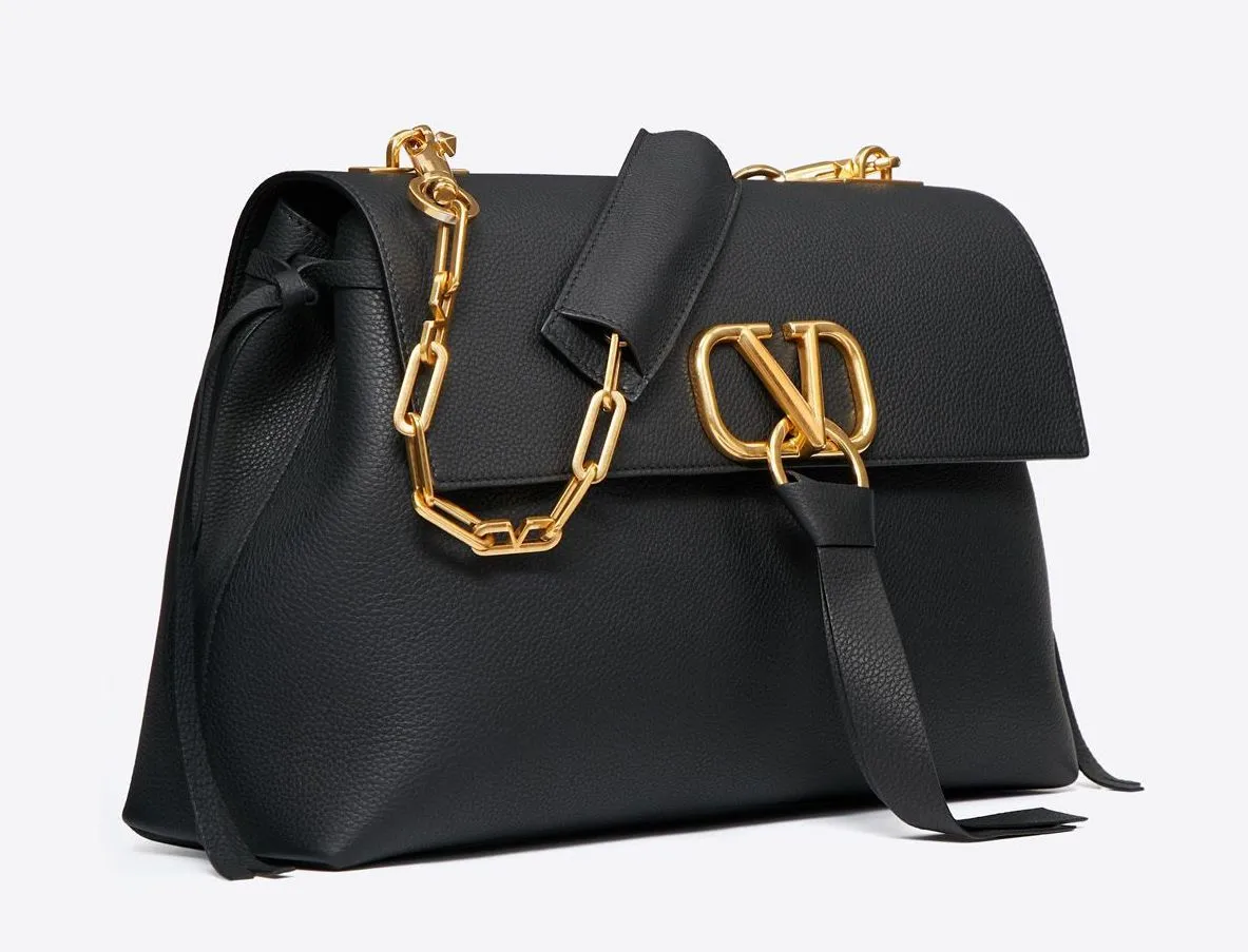 Medium Vring Grainy Calfskin Chain Bag