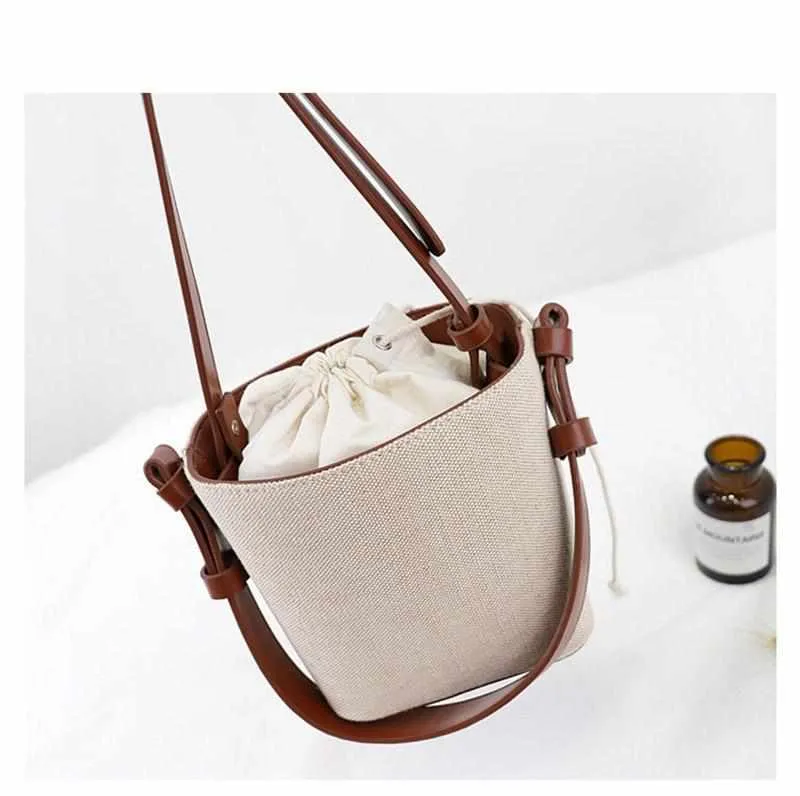 Straw Bucket Bag